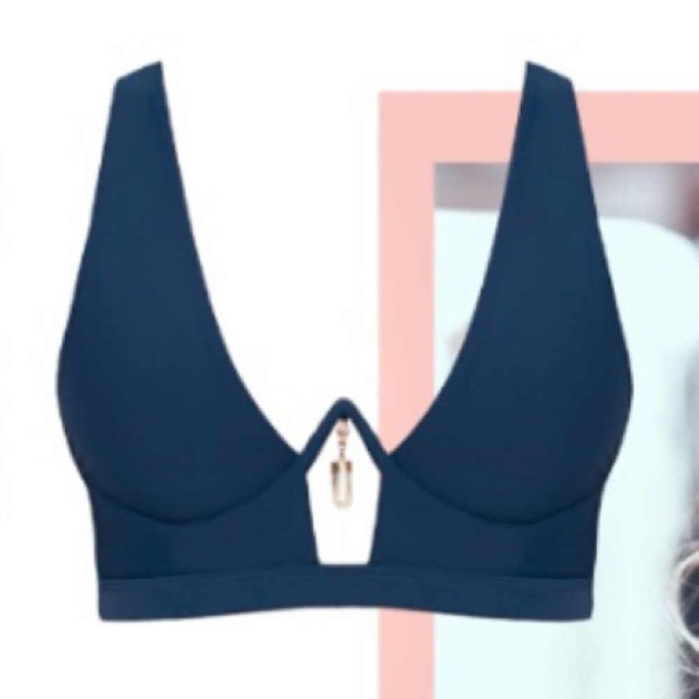 NWT!! Blue swim top size XL
